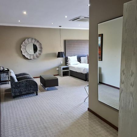 St Andrews Hotel And Spa Johannesburg Esterno foto
