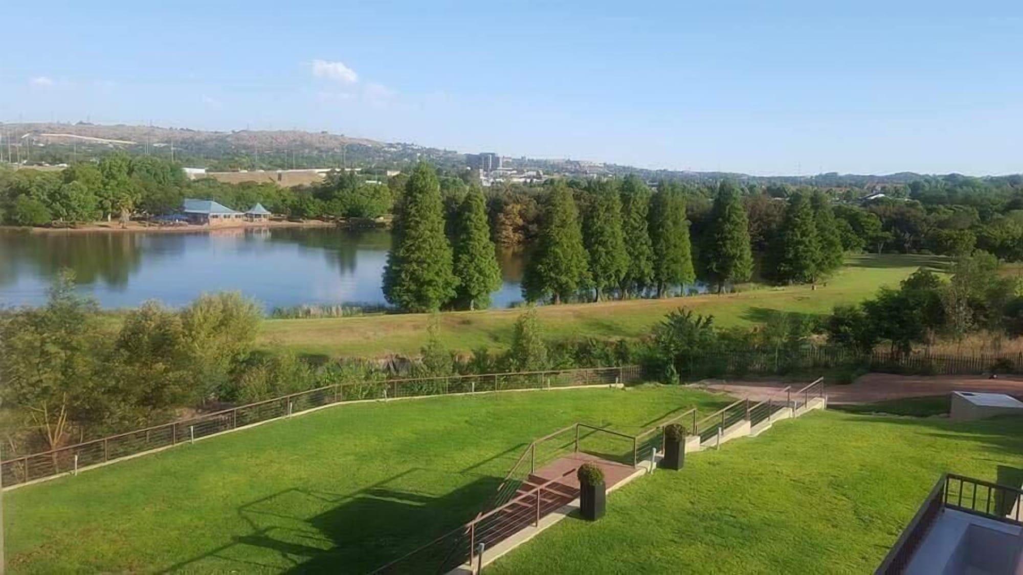 St Andrews Hotel And Spa Johannesburg Esterno foto