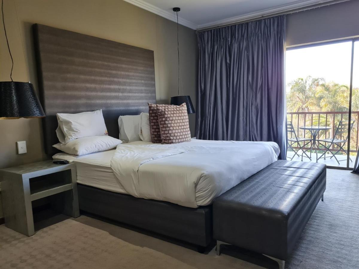 St Andrews Hotel And Spa Johannesburg Esterno foto