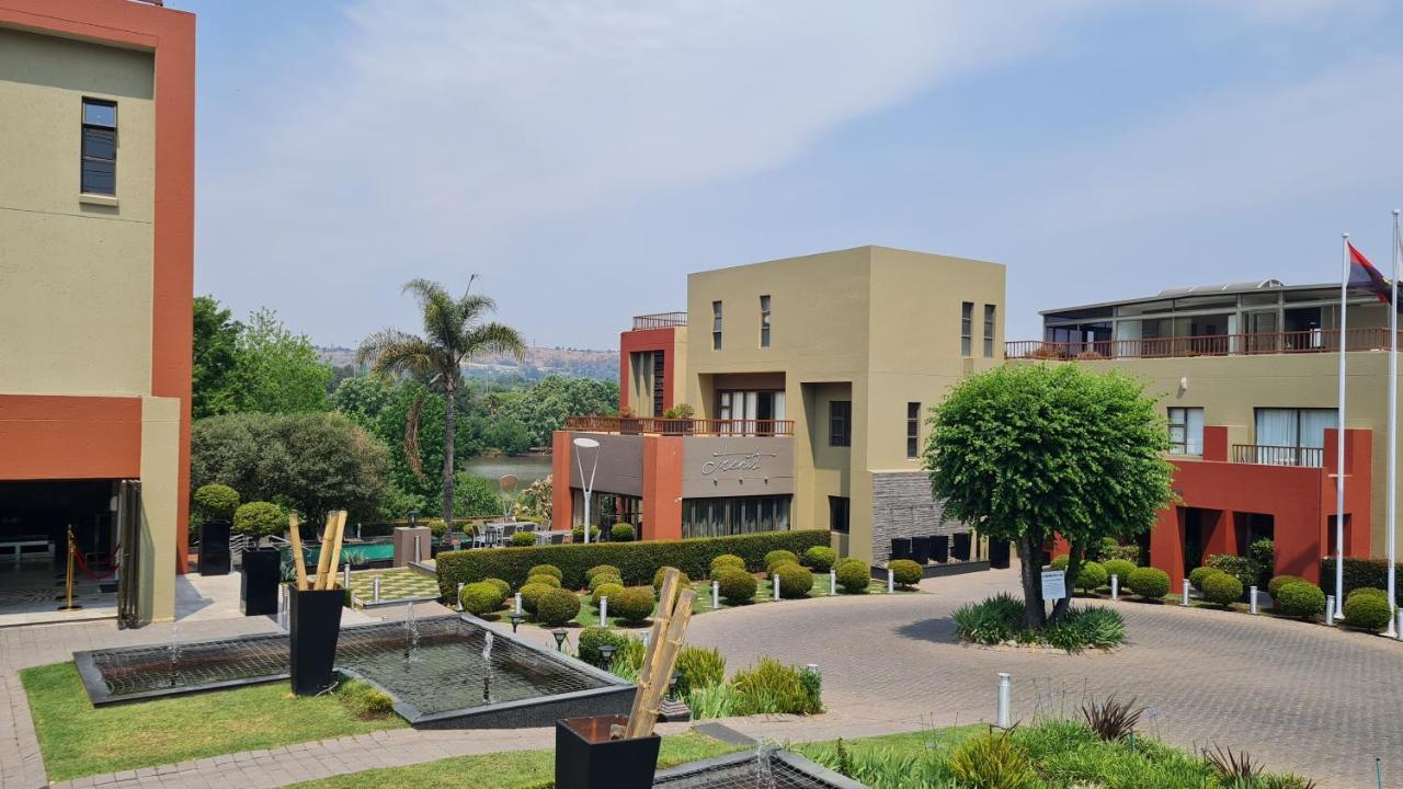 St Andrews Hotel And Spa Johannesburg Esterno foto